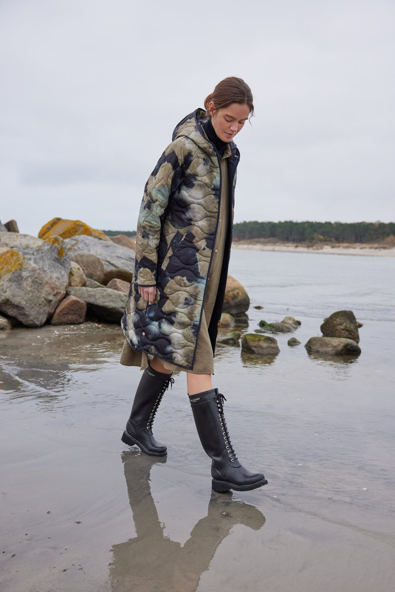 Ilse Jacobsen THE HEN HOUSE