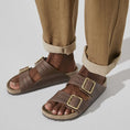 Load image into Gallery viewer, BIRKENSTOCK ARIZONA BOLD LEATHER | ROAST