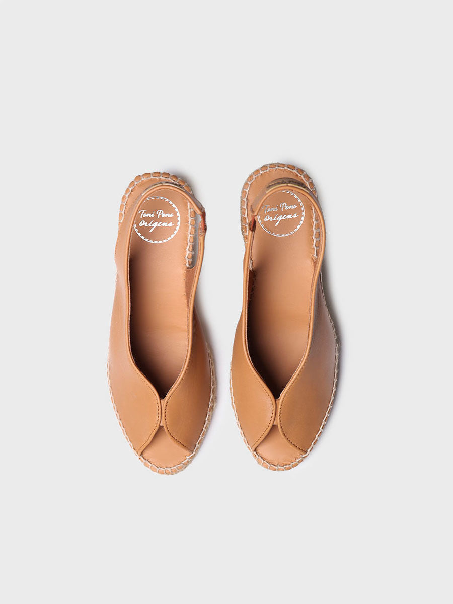 TONI PONS LAILA | NOUGAT