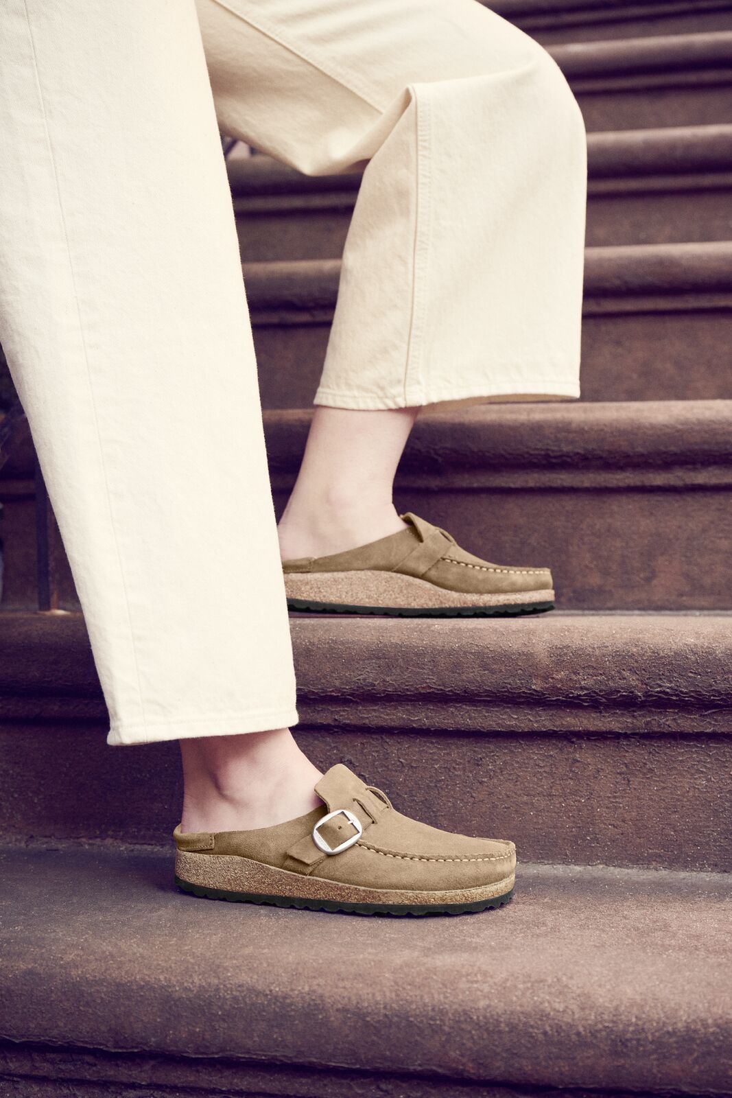 BIRKENSTOCK BUCKLEY SUEDE | GRAY TAUPE
