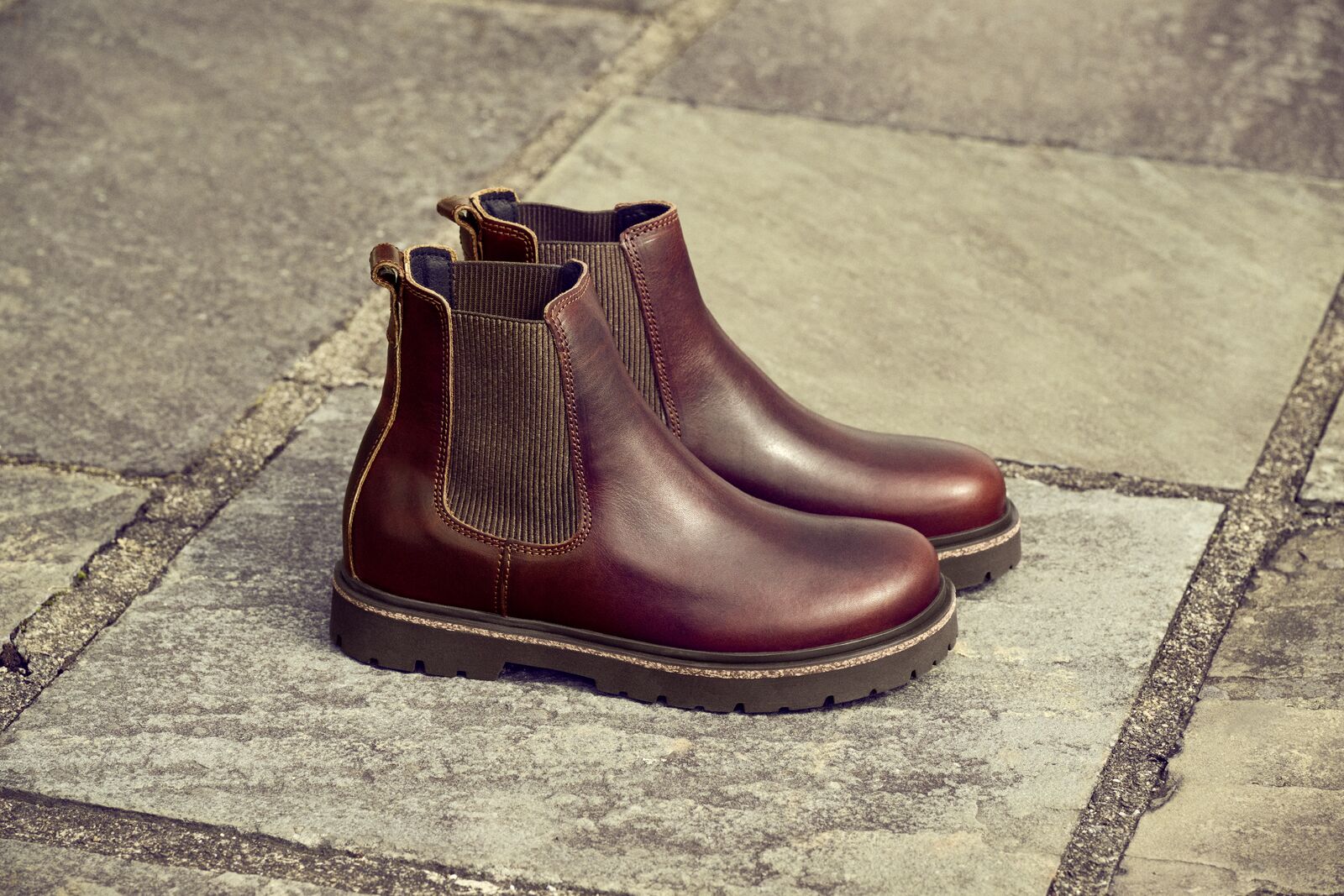 BIRKENSTOCK MENS HIGHWOOD SLIP ON | CHOCOLATE
