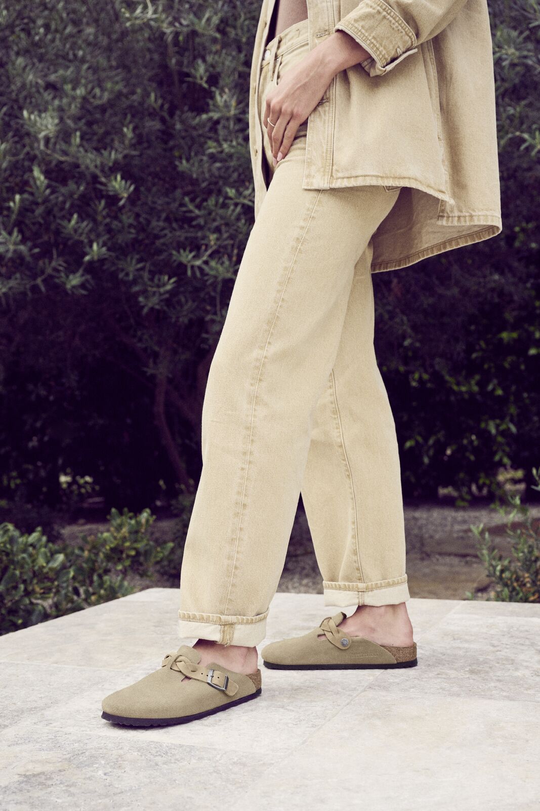 BIRKENSTOCK BOSTON BRAIDED SUEDE LEATHER | TAUPE