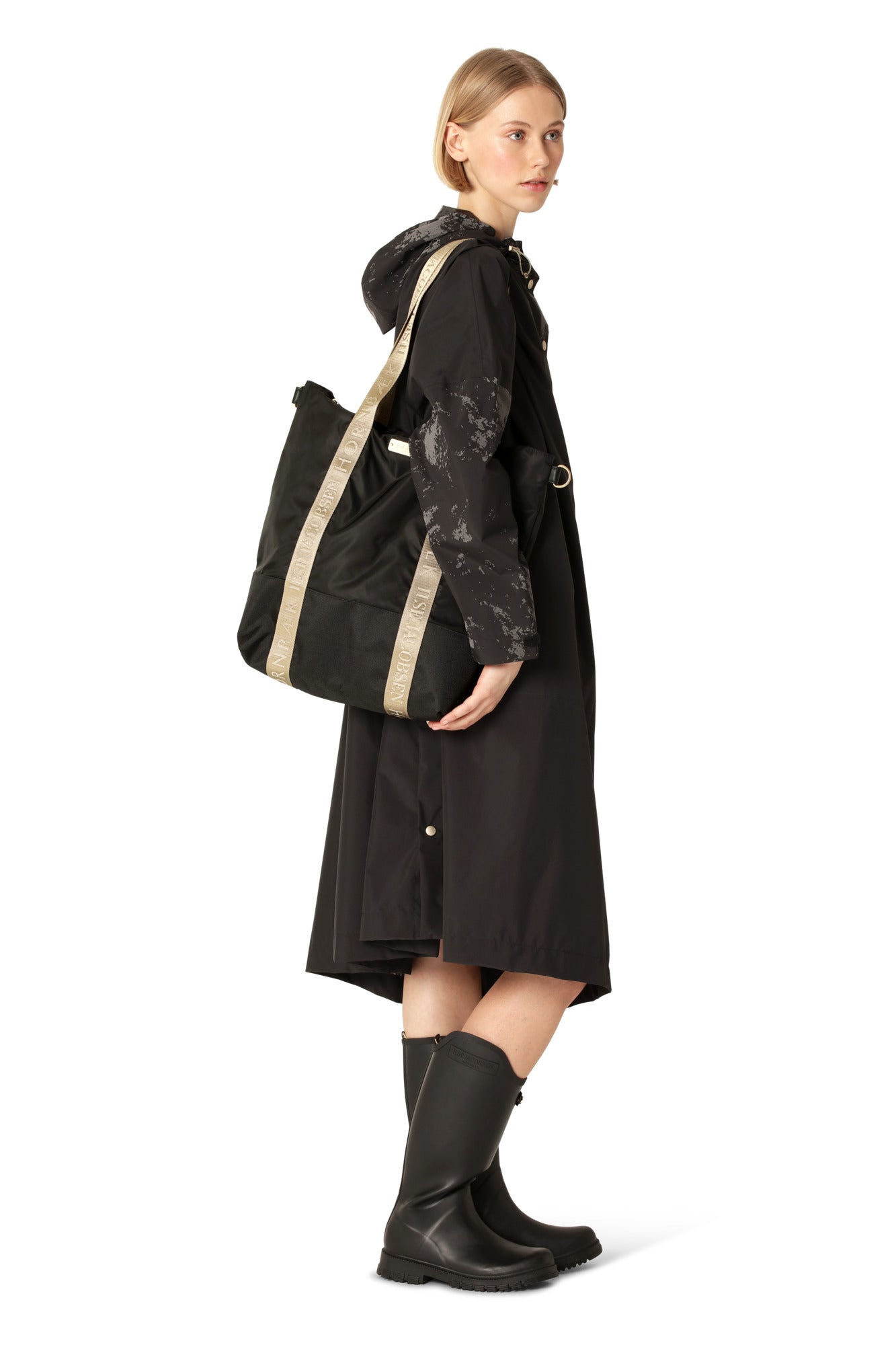 ILSE JACOBSEN SHOPPER | BLACK
