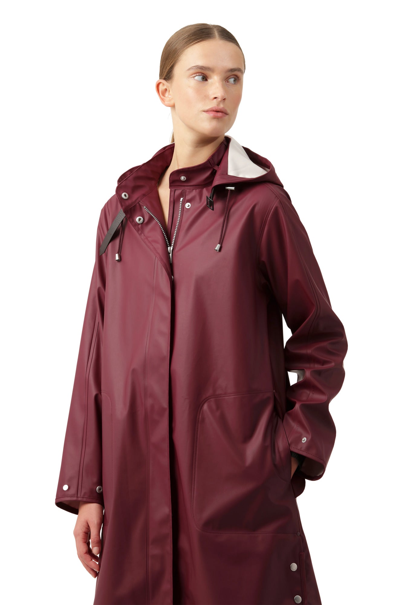 ILSE JACOBSEN LIGHT RAINCOAT | MAROON BANNER