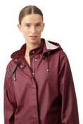 Load image into Gallery viewer, ILSE JACOBSEN LIGHT RAINCOAT | MAROON BANNER
