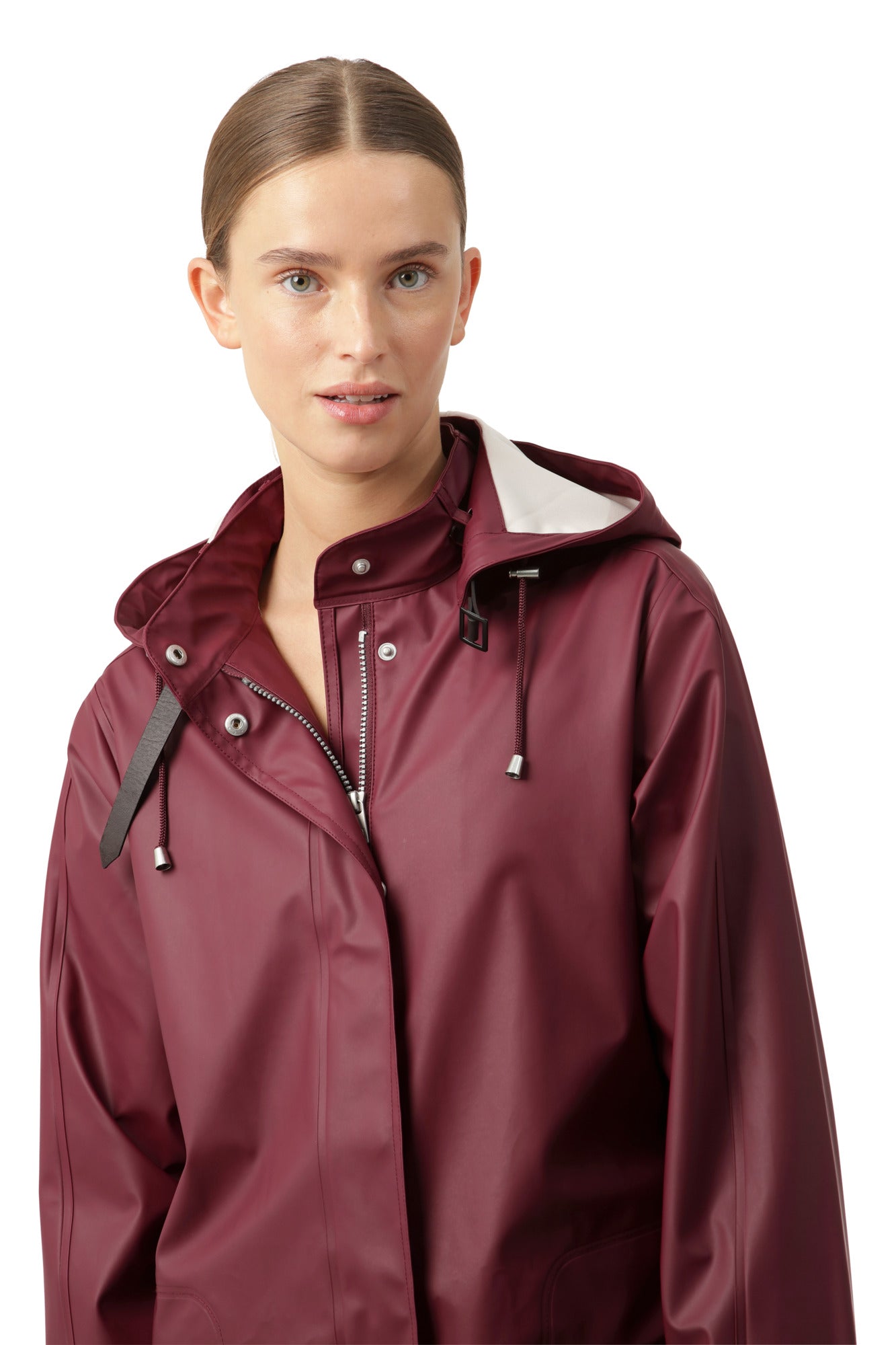 ILSE JACOBSEN LIGHT RAINCOAT | MAROON BANNER