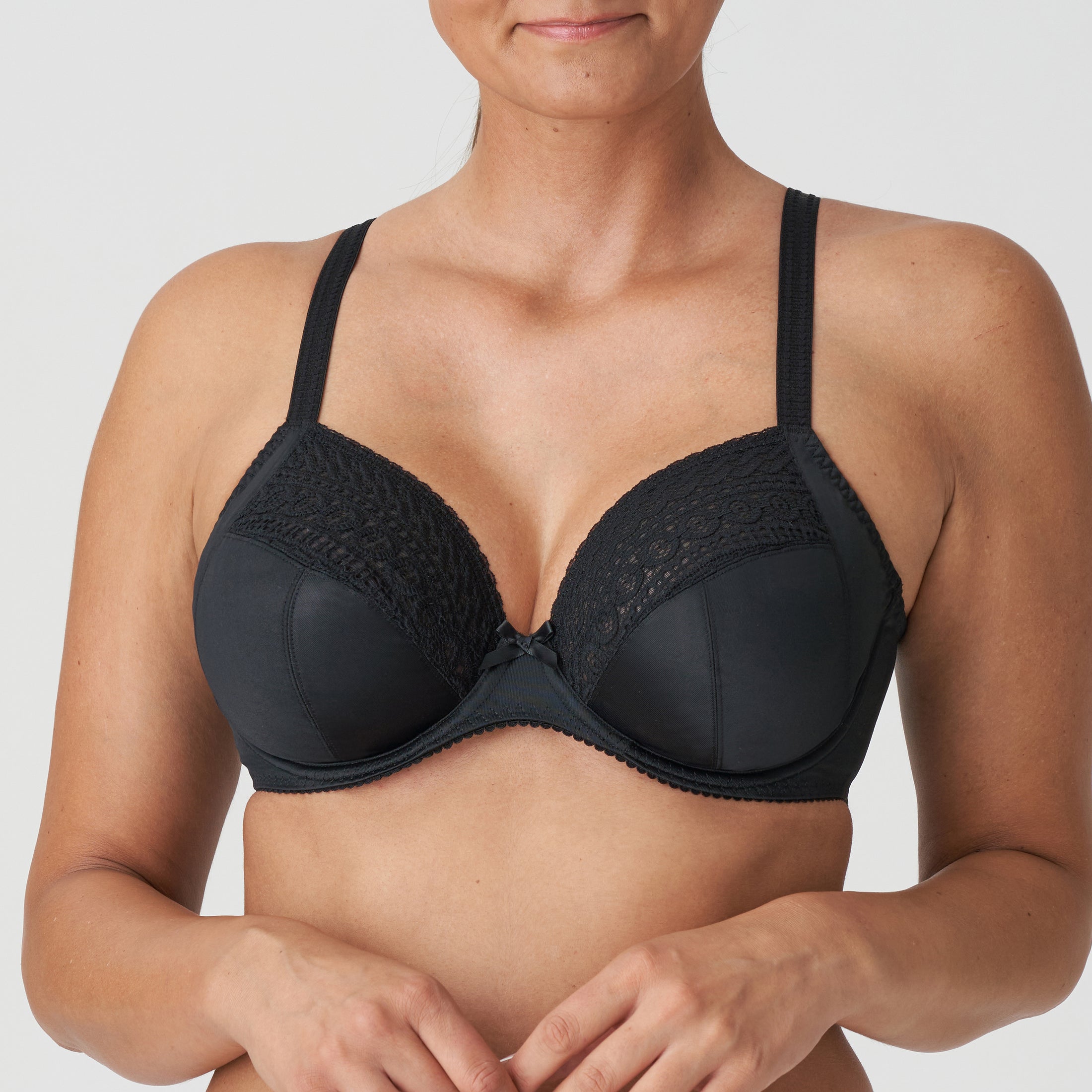 PRIMADONNA MONTARA Plunge