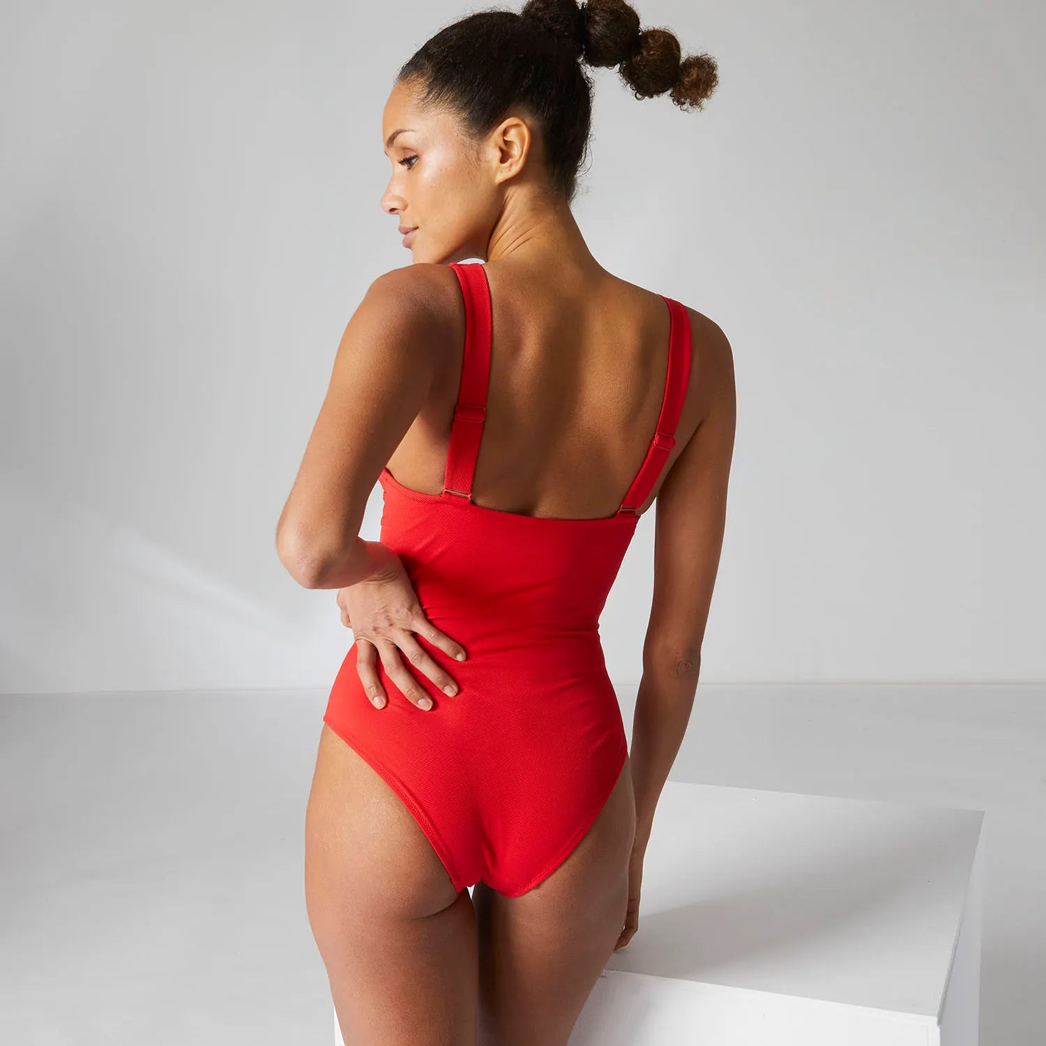 SIMONE PERELE JANE UNDERWIRED SWIMSUIT | CHERRY