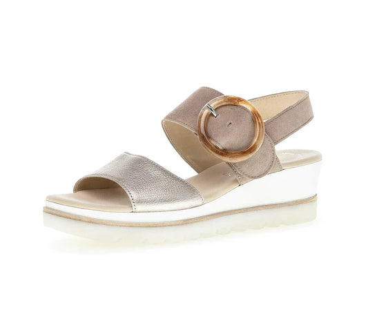GABOR BUCKLE WEDGE SANDAL | PEWTER