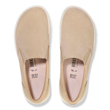 BIRKENSTOCK OSWEGO SUEDE | SANDCASTLE