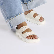 BIRKENSTOCK ARIZONA CHUNKY LEATHER | EGGSHELL