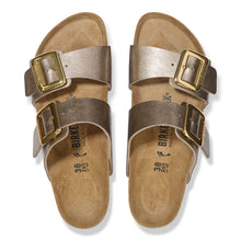 BIRKENSTOCK SYDNEY LUXE BUCKLE | TAUPE