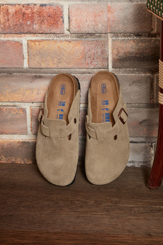 BIRKENSTOCK BOSTON SOFT FOOTBED SUEDE | TAUPE