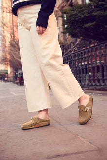 BIRKENSTOCK BUCKLEY SUEDE | GRAY TAUPE