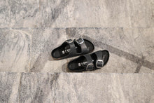 BIRKENSTOCK ARIZONA BIG BUCKLE LEATHER | BLACK