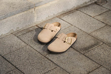 BIRKENSTOCK BOSTON BIG BUCKLE NUBUCK | SANDCASTLE