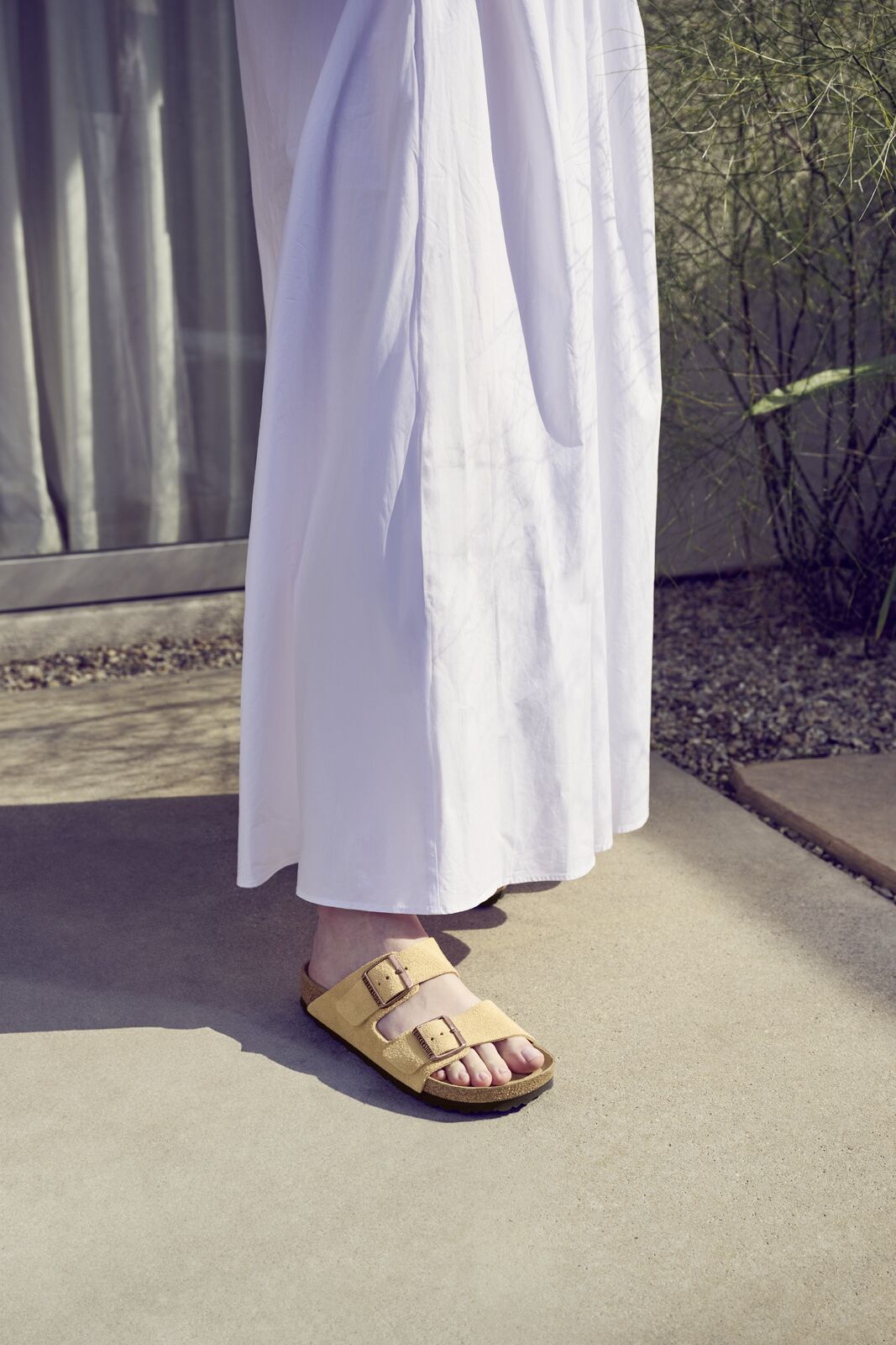 BIRKENSTOCK ARIZONA SUEDE | LATTE CREAM | The Hen House