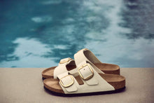 BIRKENSTOCK ARIZONA BIG BUCKLE NUBUCK | ECRU