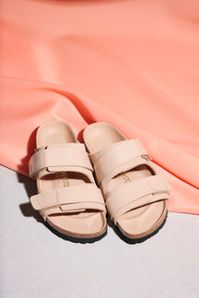 BIRKENSTOCK UJI NUBUCK/HIGH SHINE | NEW BEIGE