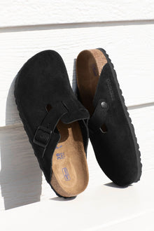 BIRKENSTOCK BOSTON SOFT FOOTBED SUEDE | BLACK