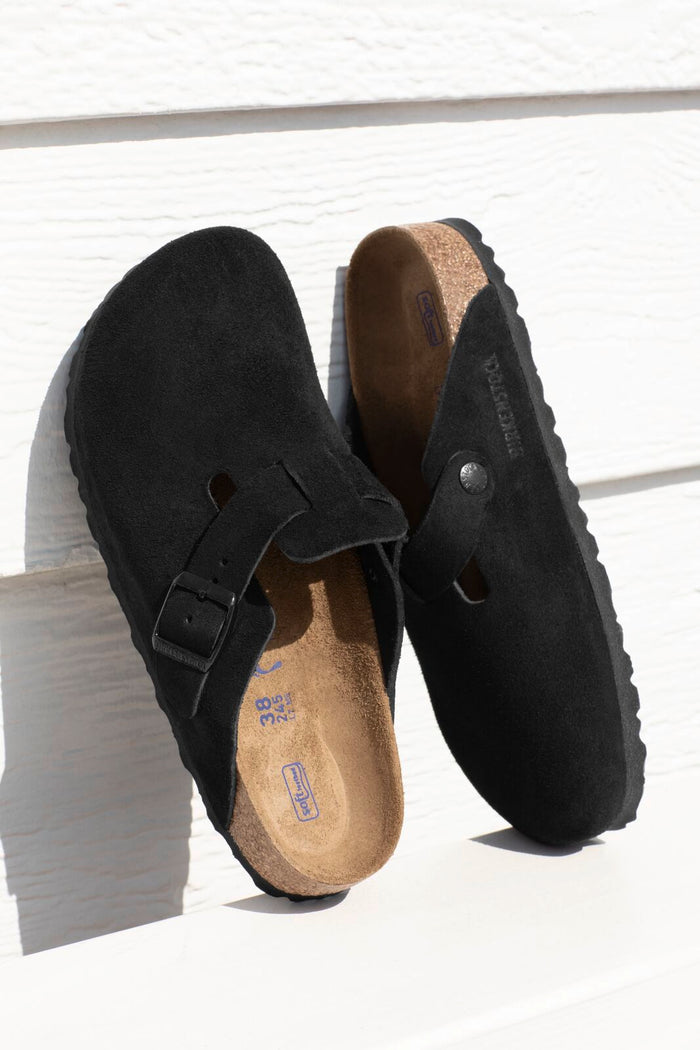 BIRKENSTOCK BOSTON SOFT FOOTBED SUEDE | BLACK