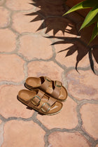 BIRKENSTOCK ARIZONA BIG BUCKLE | COGNAC