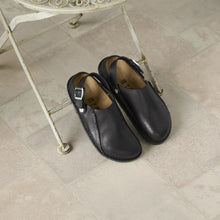 BIRKENSTOCK LUTRY PREMIUM | BLACK