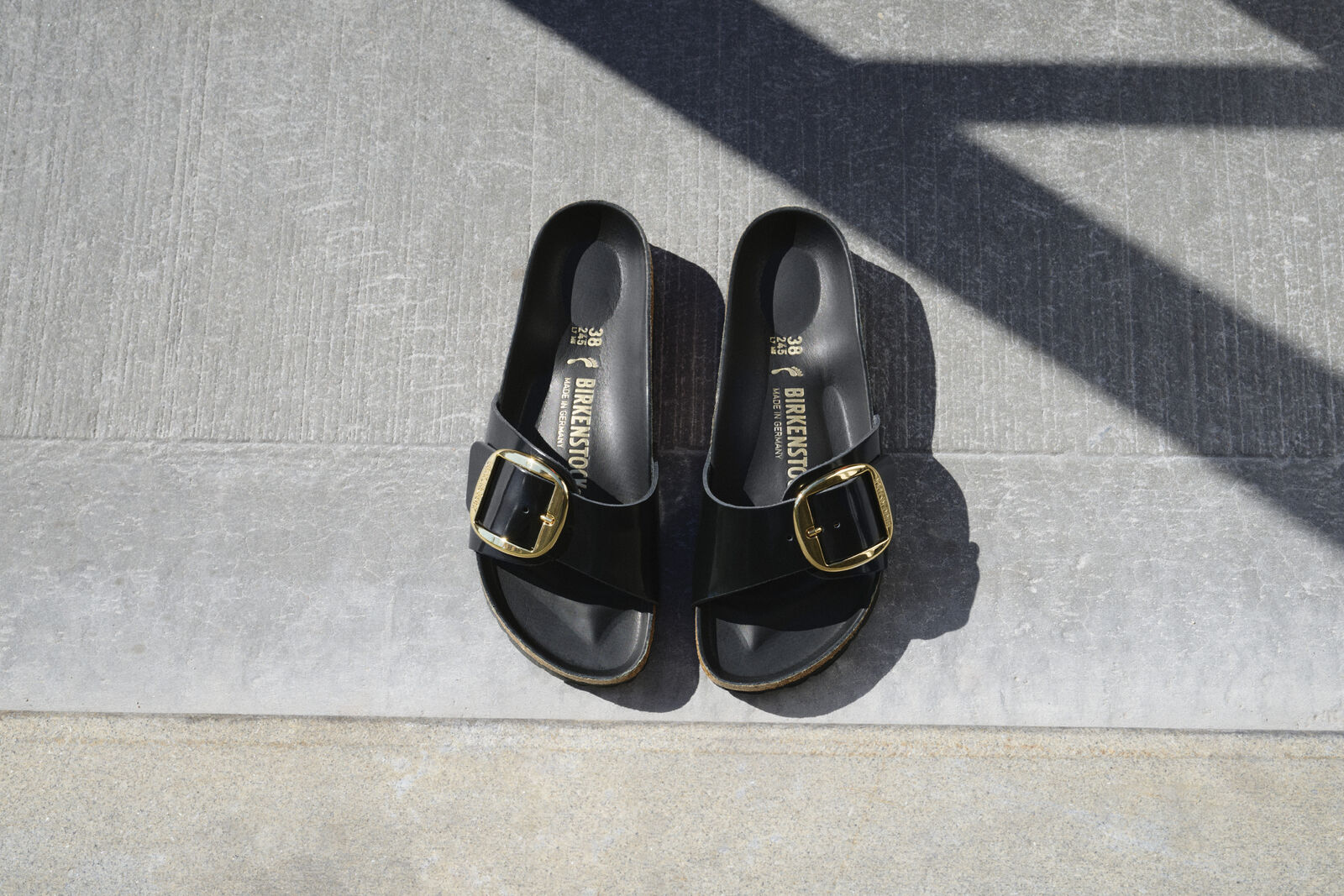 BIRKENSTOCK MADRID BIG BUCKLE HIGH SHINE | BLACK