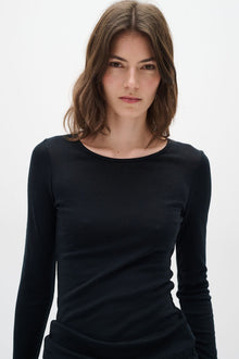 IN WEAR FANG LONG SLEEVE TSHIRT | BLACK