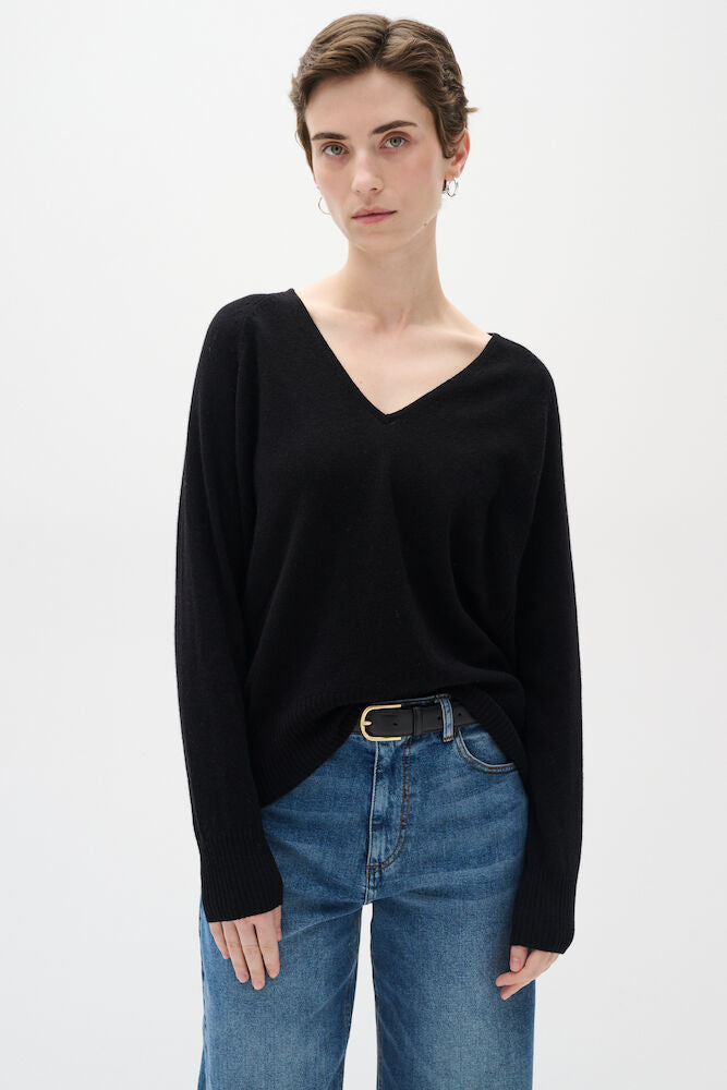 IN WEAR LUKKA PULLOVER | BLACK