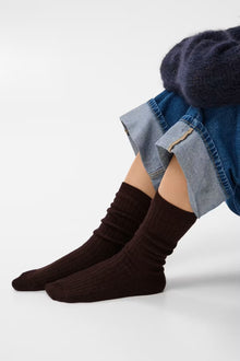 PART TWO DORIN SOCKS | MOLE