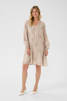 CREAM BINE DRESS | COBBLESTONE