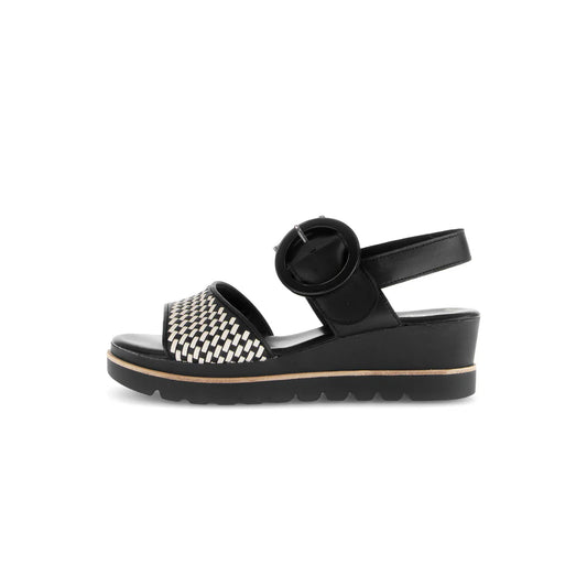 GABOR BUCKLE WEDGE SANDAL | BLACK/PANNA