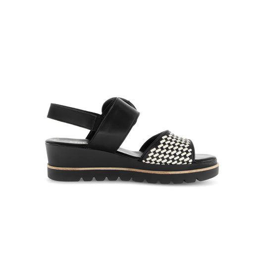 GABOR BUCKLE WEDGE SANDAL | BLACK/PANNA