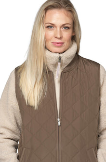 ILSE JACOBSEN QUILT VEST | MUD