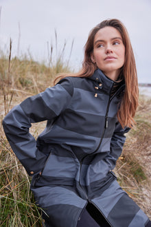 ILSE JACOBSEN LONG RAINCOAT | OMBRE-BLUE
