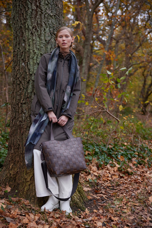 ILSE JACOBSEN TOTE BAG | CHOCOLATE BROWN