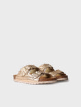 Load image into Gallery viewer, TONI PONS GUAM-TE SANDAL | NATURAL
