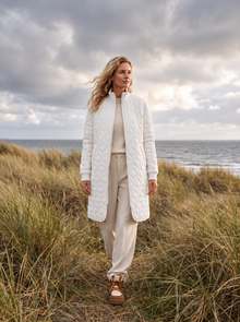 ILSE JACOBSEN PADDED QUILT COAT | MILK CREAM
