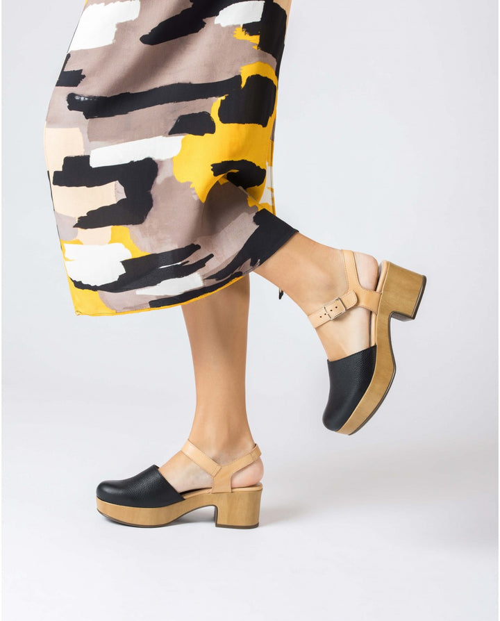 WONDERS Amsterdam Clog