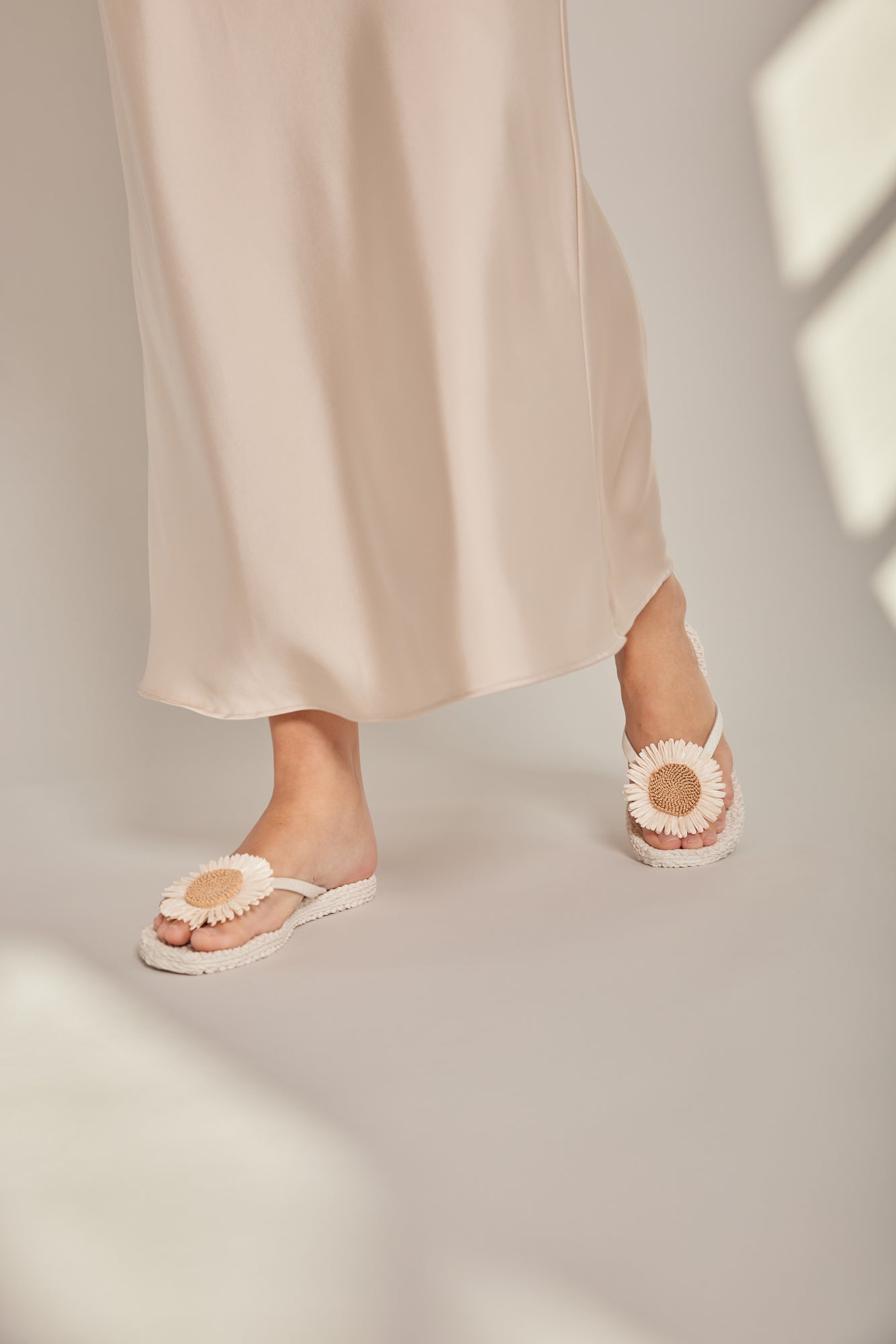 ILSE JACOBSEN CHEERFUL FLIPFLOP | BEIGE