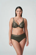 Load image into Gallery viewer, PRIMADONNA ARACRUZ HALF PADDED PLUNGE BIKINI
