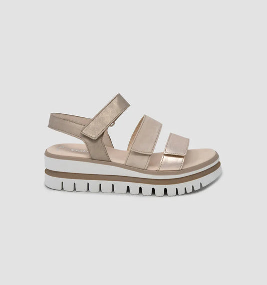 GABOR PLATFORM SANDAL | DESERT