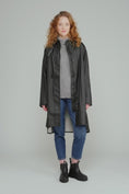 Load and play video in Gallery viewer, ILSE JACOBSEN LIGHT RAINCOAT | BLACK
