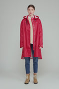 Load and play video in Gallery viewer, ILSE JACOBSEN LIGHT RAINCOAT | DEEP RED
