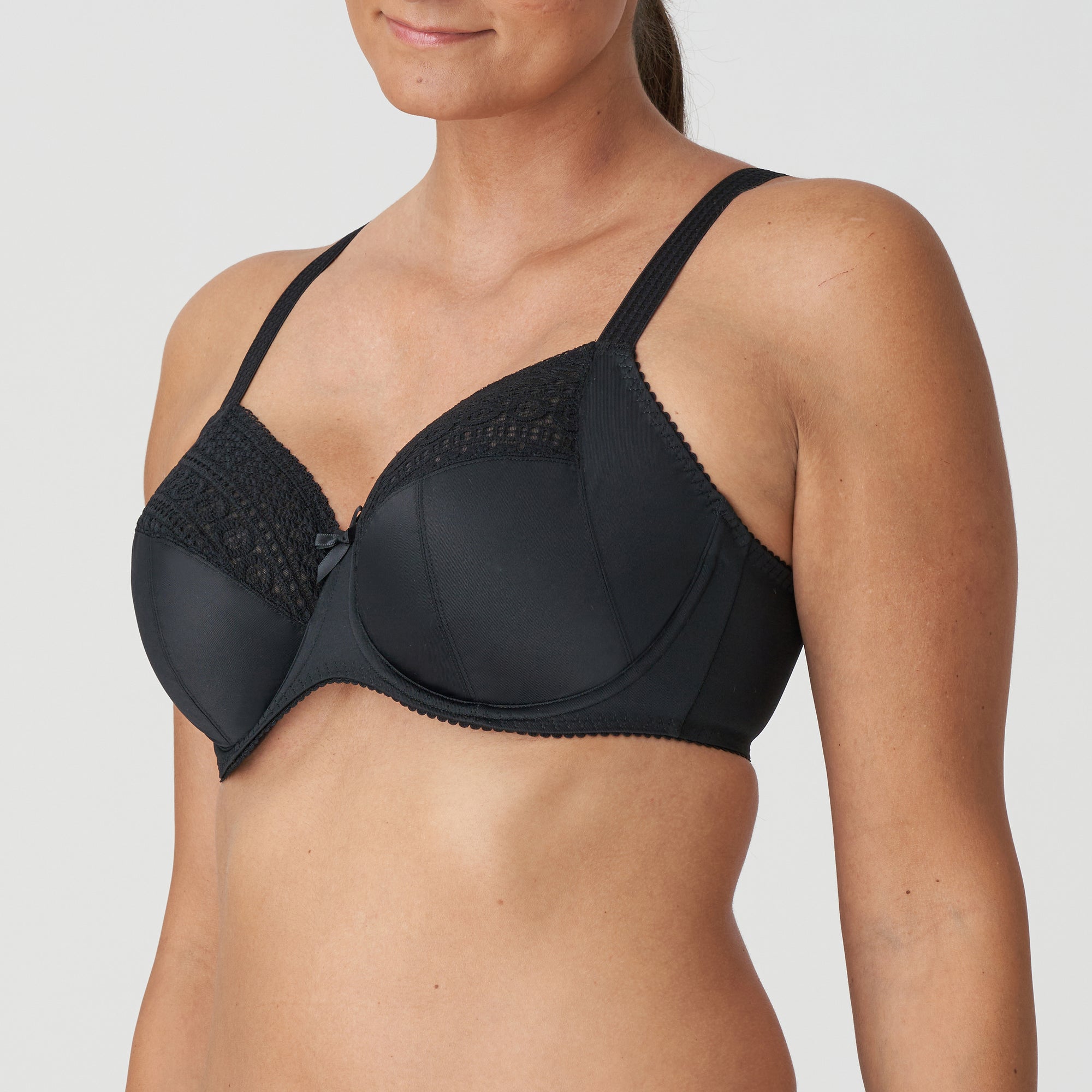 PRIMADONNA MONTARA Plunge