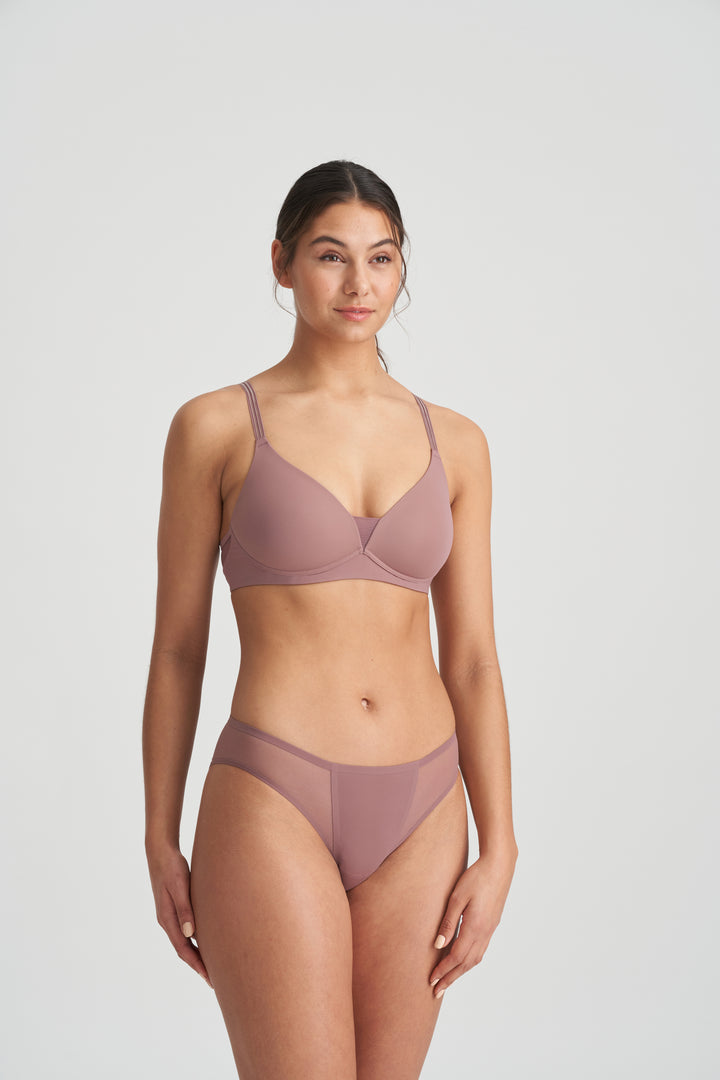 MARIE JO LOUIE | Wireless