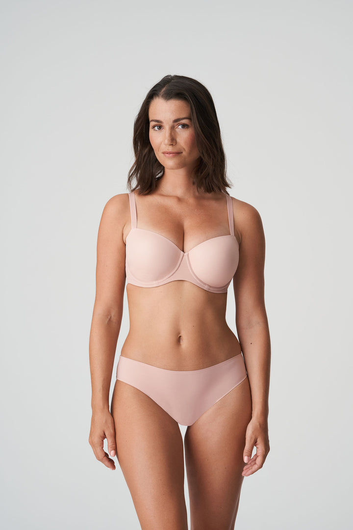 PRIMADONNA Figuras | Padded Balcony