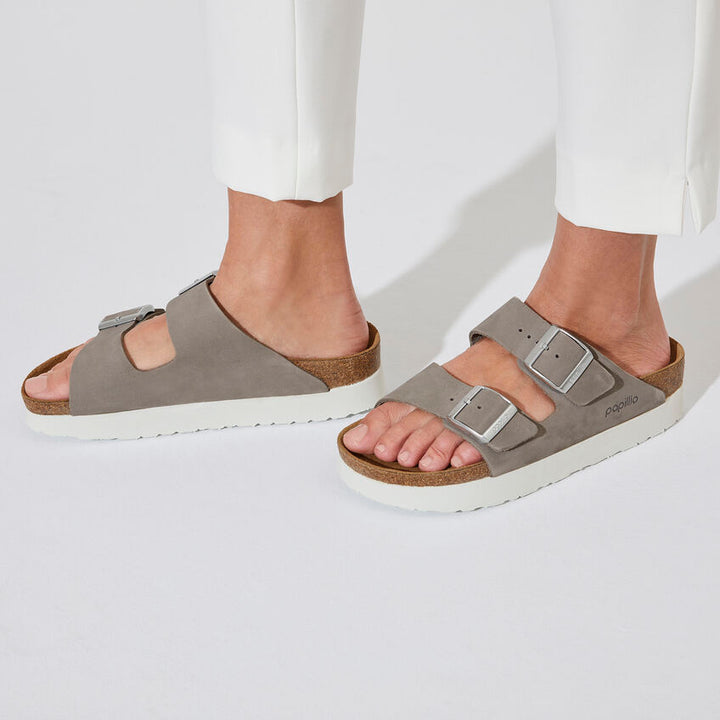 BIRKENSTOCK ARIZONA PLATFORM NUBUCK | DOVE GRAY