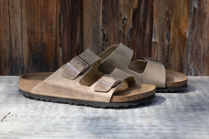 BIRKENSTOCK ARIZONA SOFT FOOTBED LEATHER | TOBACCO BROWN
